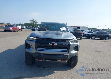 2024 Chevrolet Colorado 4Wd Zr2 z USA, uszkodzony, nr VIN 1GCPTFEK1R1137880